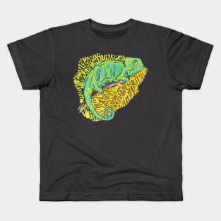 chameleon is not alone Kids T-Shirt